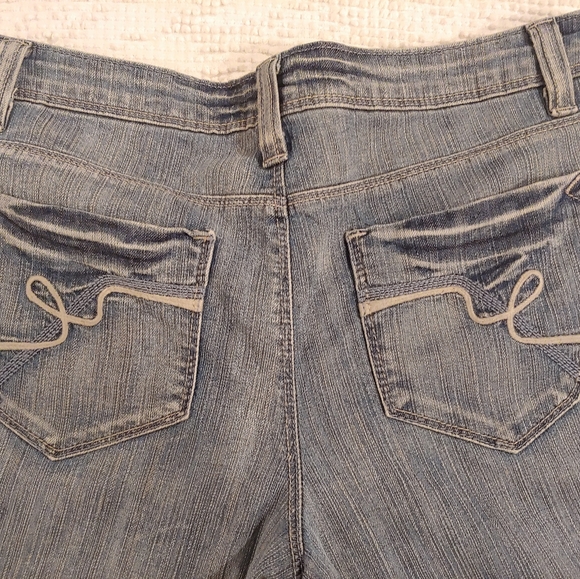 Codes of Ethics Flared Jeans size 9 - Picture 4 of 6